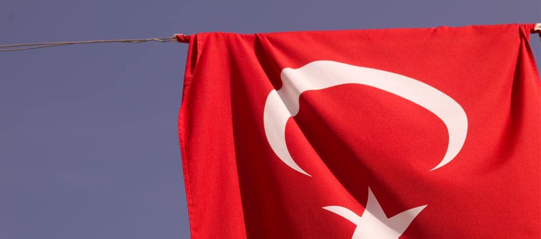 Turquía se ha dado cuenta de que va a tener que claudicar ante la presión de los mercados con una más que probable subida de tipos la semana que viene para frenar las presiones inflacionistas