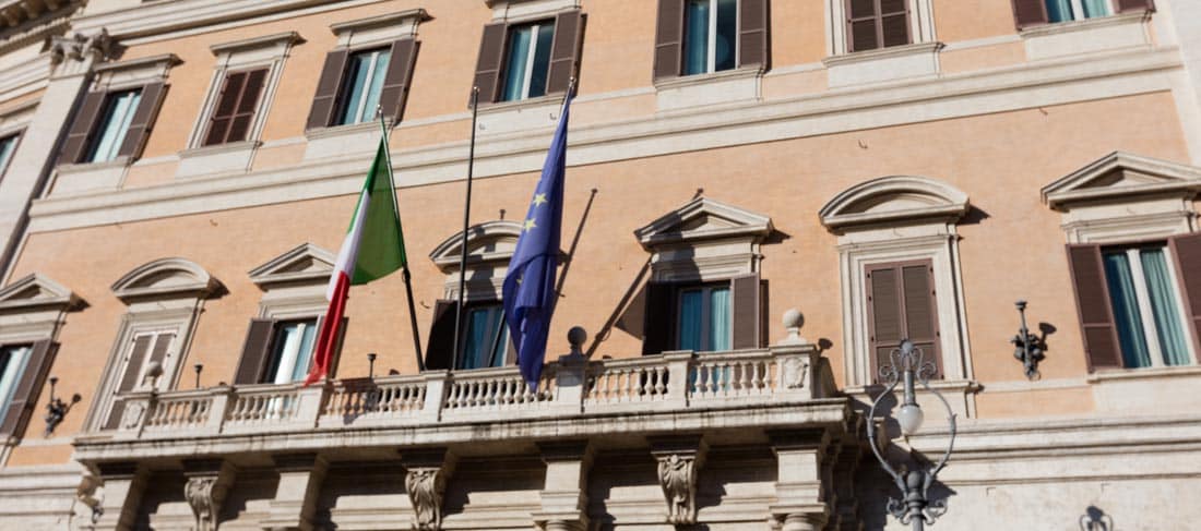 El gobierno italiano sigue acaparando titulares