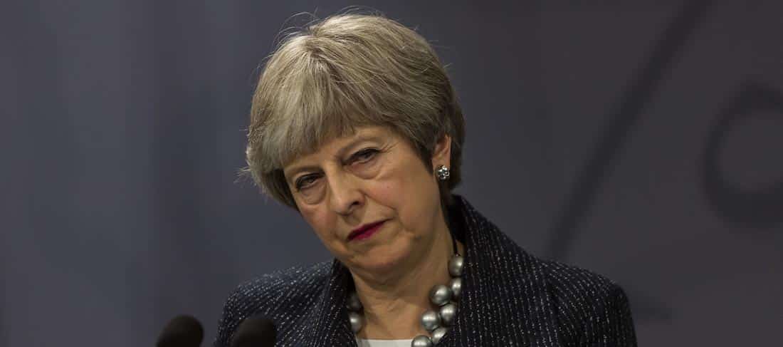 ¿Caerá Theresa May?