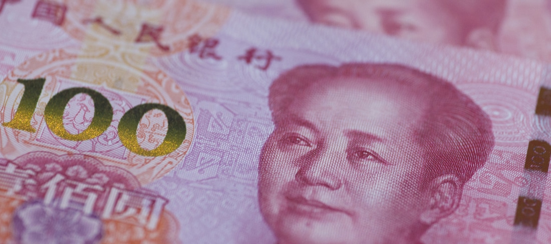 China deja que el yuan se desplome