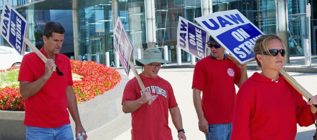General Motors, trabajadores unidos del automóvil en huelga en EE.UU.