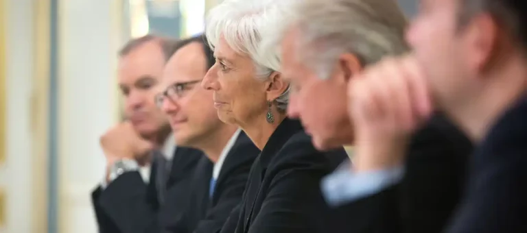Christine Lagarde y su séquito fueron esclavos de sus palabras