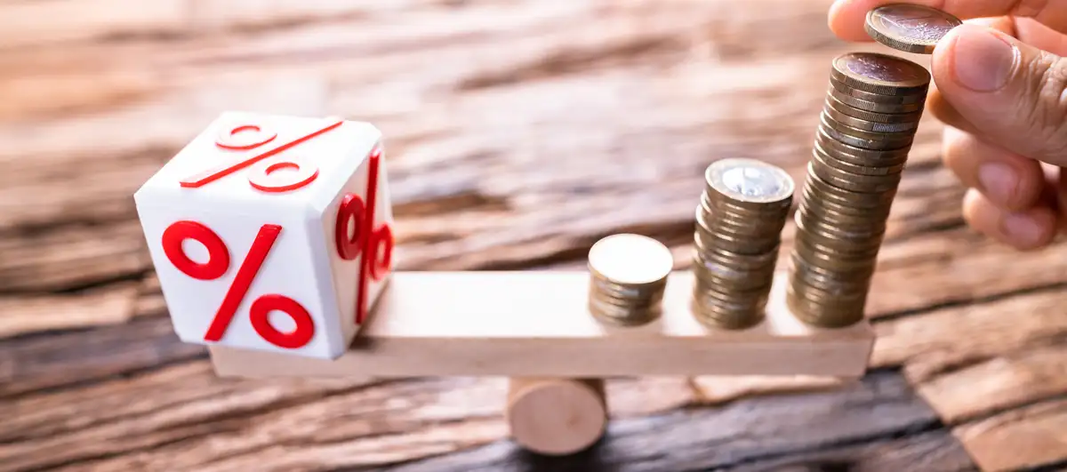 Equilibrio entre los tipos de interés, inflación y el crecimiento económico