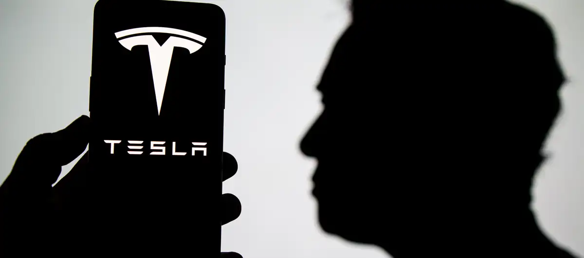 Tesla alcanza un valor de mercado de un billón de dólares
