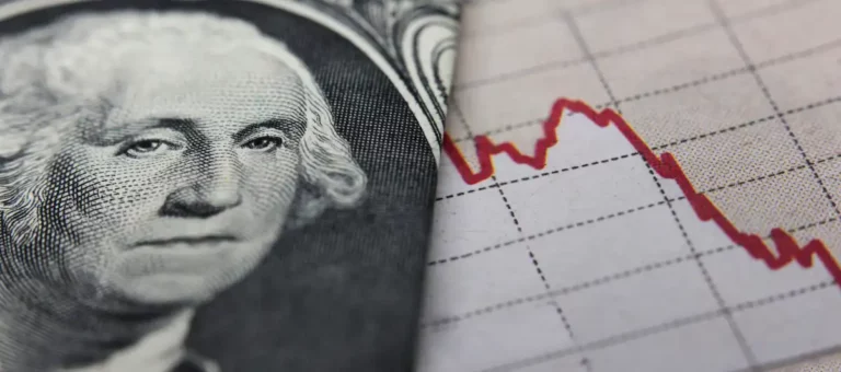 La mayor caída del dólar desde noviembre de 2023