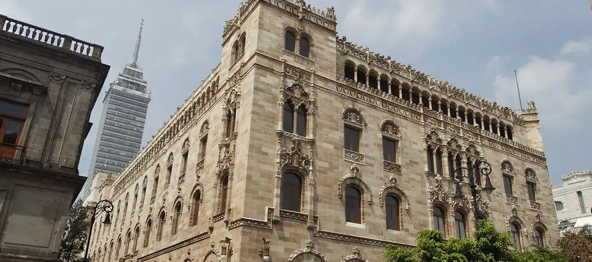 Edificio correos México